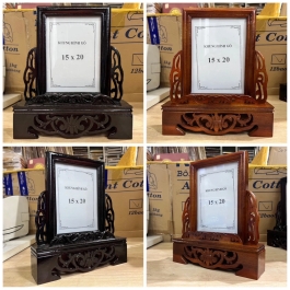 Khung ảnh thờ gia tiên 100% gỗ xà cừ chạm khắc ép kính viền hoa cao cấp cao 30cm ( 15 x 20 ), CHÂN BẰNG - Màu đỏ