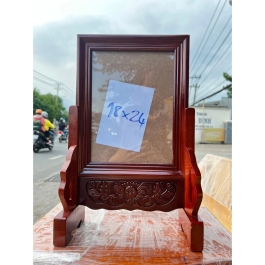 Khung ảnh thờ gia tiên gỗ tràm bông vàng để ảnh 18 x 24cm- màu đỏ, CÓ CHÂN
