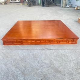 Bàn kê, bục kê, đặt bàn thần tài thổ địa bằng gỗ sồi 100% có 3 cỡ Ngang 89cm x Sâu 89cm - Đỏ