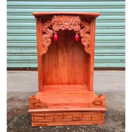 Bàn thờ thần tài ông địa gỗ xoan ngang 38cm x cao 57cm lọng – Đỏ và Vàng