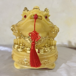 Thiềm Thừ Phong Thủy ( Cóc ba chân ) hàng Việt Nam sản xuất để bàn thần tài ông địa cao 18cm màu vàng