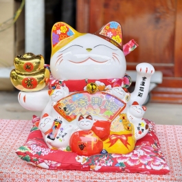 Mèo Thần Tài  Tay Cầm Thỏi Kim Nguyên Bảo Gốm Sứ Cao Cấp cao 20cm