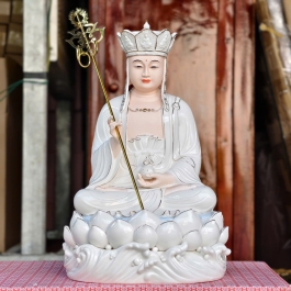 Tượng Địa Tạng Vương Bồ Tát bằng sứ đức hóa cao cấp ngồi trên đài sen cao 40cm