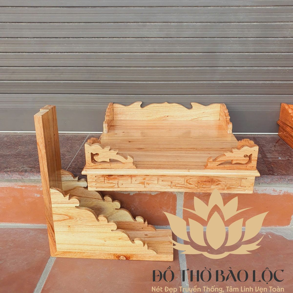 Bàn Thờ Treo Tường 
