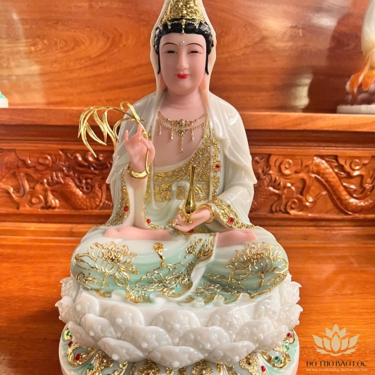 [12inch] Tượng Phật Quan Âm Ngồi Đài Sen Cao 30cm Đá Nhập Khẩu -Màu Trắng phối Xanh