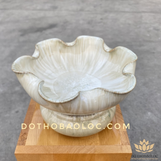 Bát thả bông  bát tụ lộc “ Minh đường tụ thủy” men đá Bát Tràng - Màu Trắng - Ngang 30cm