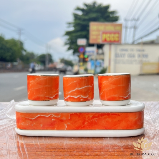 Chum nước, áng nước sứ họa tiết Đá Hoa Cương bộ 3 ly – Màu Đỏ
