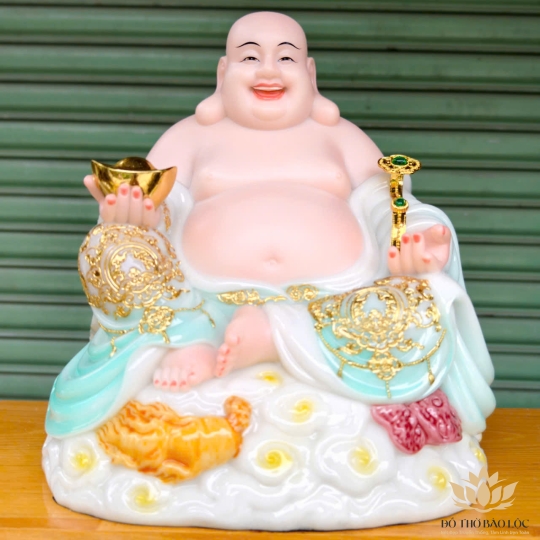 Tượng Di lặc cầm gậy như ý bằng đá cao 29cm – 3 màu