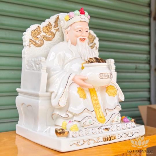 Tượng Thần Tài Thổ Địa Ngồi Ghế Bằng Sứ Đức Hóa Nhập Khẩu Cao Cấp Màu Trắng cao 29cm