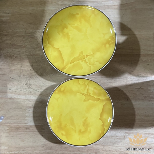 Đĩa sứ thờ họa tiết Đá Hoa Cương Ngang 23cm - Vàng 