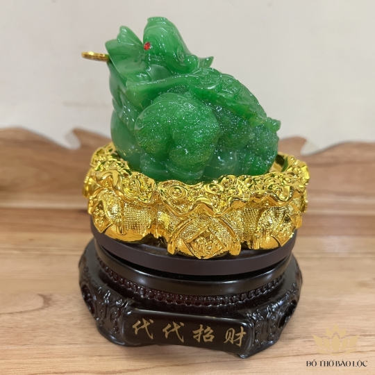 Thiềm thừ phong thủy, Cóc ba chân ngồi trên túi vàng