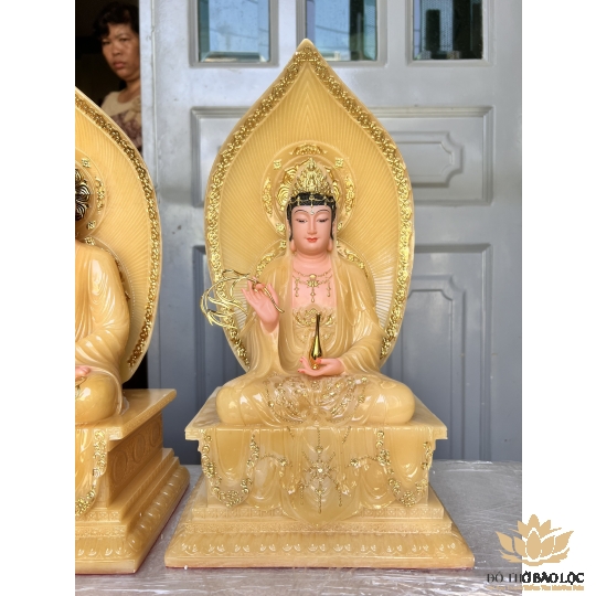 [16inch] Tượng Quan Thế Âm Bồ Tát Đá Nhập Khẩu Cao Cấp Đế Vuông Cao 40cm - Màu Vàng