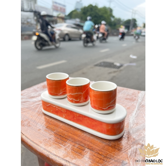 Chum nước, áng nước sứ họa tiết Đá Hoa Cương bộ 3 ly – Màu Đỏ