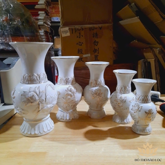 Bình bông sứ trắng bạch ngọc cao 18cm ngang 9cm