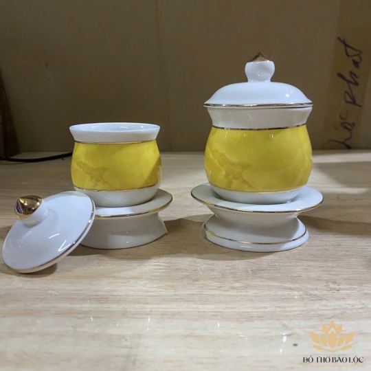 Hủ đựng muối gạo họa tiết Đá Hoa Cương - Vàng cao 10cm ngang 7.5cm