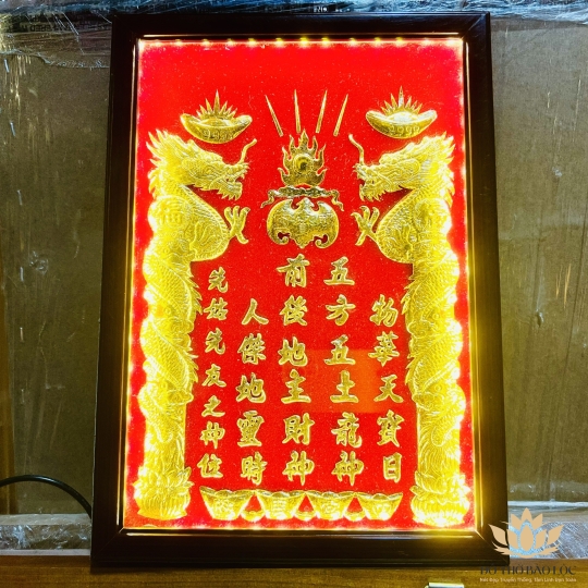[38x48] Bài Vị Thần Tài Thổ Địa Dát Vàng 24K Khung Gỗ Nền Đỏ Cao 48cm x Ngang 38cm - Có Đèn