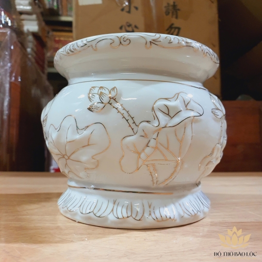 Lư hương bạch ngọc sứ trắng hoa sen cao 11cm đường kính 15cm