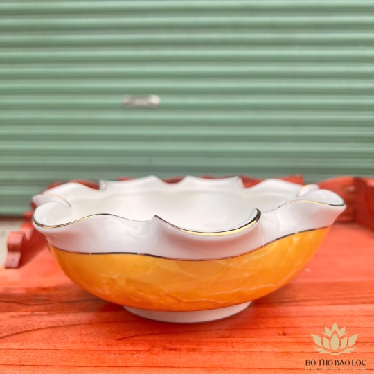 Bát Sen Thả Hoa, Bát “Minh đường tụ thủy” Vân Đá Hoa Cương Chữ Tài Lộc Màu Vàng - Ngang 17cm