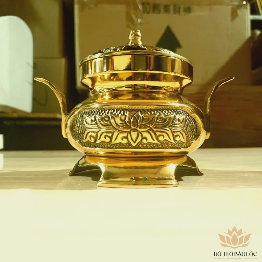 Đỉnh đốt trầm bằng đồng thương hiệu Thuận Phát (3 cỡ) - Cỡ 1 Cao 7cm