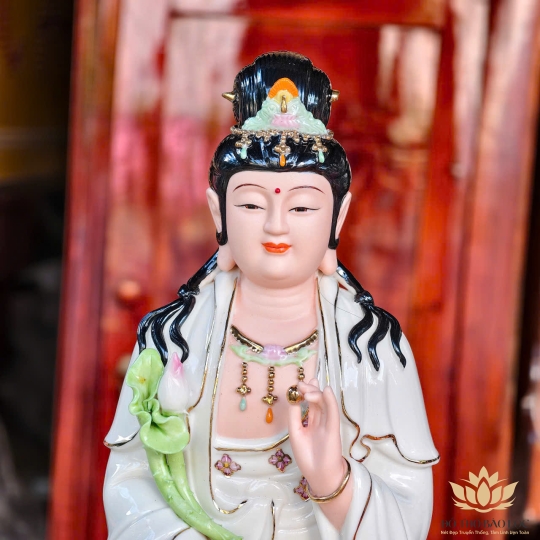 Tượng Đại Thế Chí Bồ Tát Bằng Sứ Cao Cấp cao 30cm