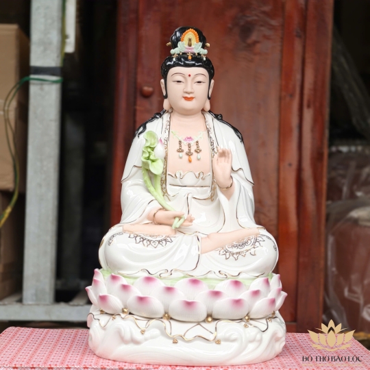 Tượng Đại Thế Chí Bồ Tát Bằng sứ đức hóa ngồi trên đài sen hồng cao cấp cao 37cm