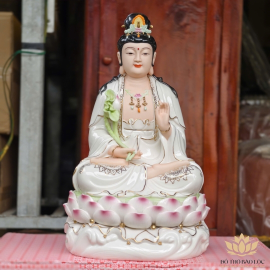 Tượng Đại Thế Chí Bồ Tát Bằng sứ đức hóa ngồi trên đài sen hồng cao cấp cao 37cm