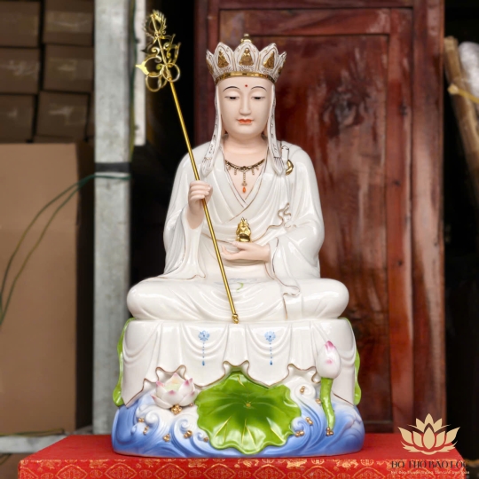Tượng Địa Tạng Vương Bồ Tát ngồi đài sen tay cầm tích trượng (3 cỡ cao: 30cm, 40cm và 42cm)