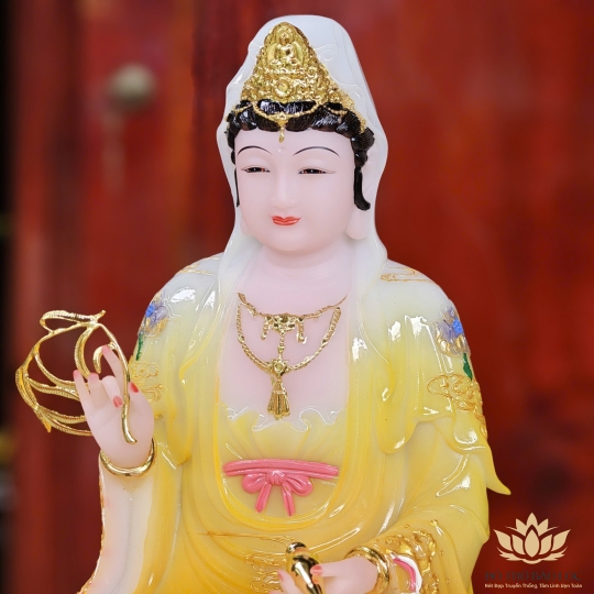 Tượng Quan Thế Âm Bồ Tát bằng đá nhập khẩu cao cấp cao (2 cỡ cao: 31cm và 43cm)