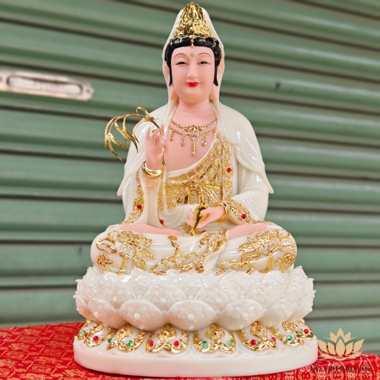 Tượng Phật Quan Thế Âm Bồ Tát bằng đá cao cấp cao 30cm – Màu trắng