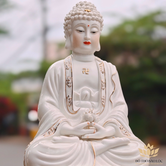 Tượng Phật A Di Đà bằng sứ đức hóa cao cấp ngồi trên đài sen cao 41cm
