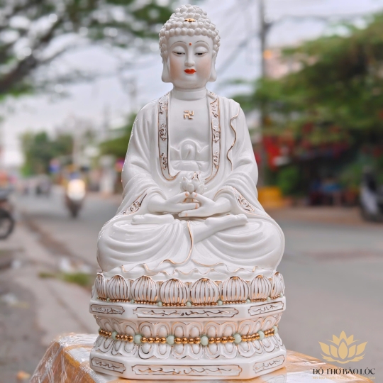 Tượng Phật A Di Đà bằng sứ đức hóa cao cấp ngồi trên đài sen cao 41cm