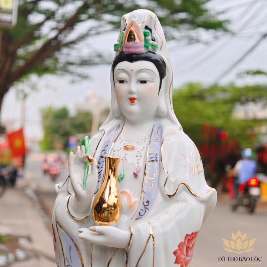 Tượng Phật Quan Âm Đứng Đài Sen Trắng Sứ trắng cao 57cm