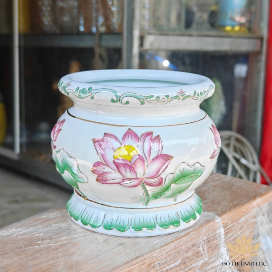 Lư hương sứ bạch ngọc hoa sen tím nổi cao cấp đường kính ĐK 15.5cm